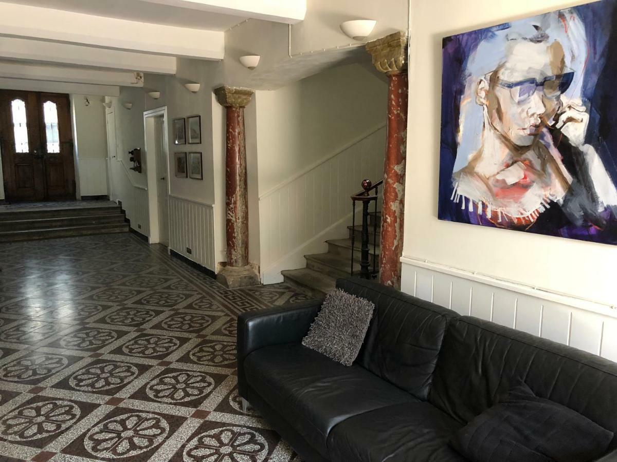 Chateau Marcel Apartment *